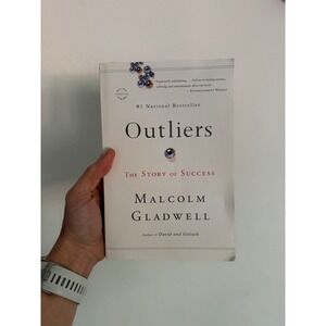 Outliers The Story of‎ Success Malcolm Gladwell Softcover Psychology Self-Help